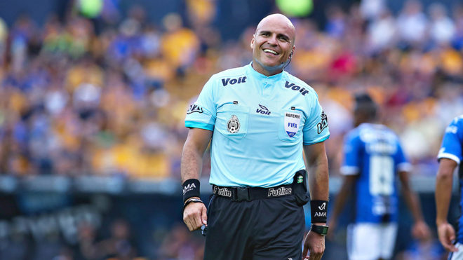 Estos son los árbitros que pitarán en la Jornada 1 de la Liga MX