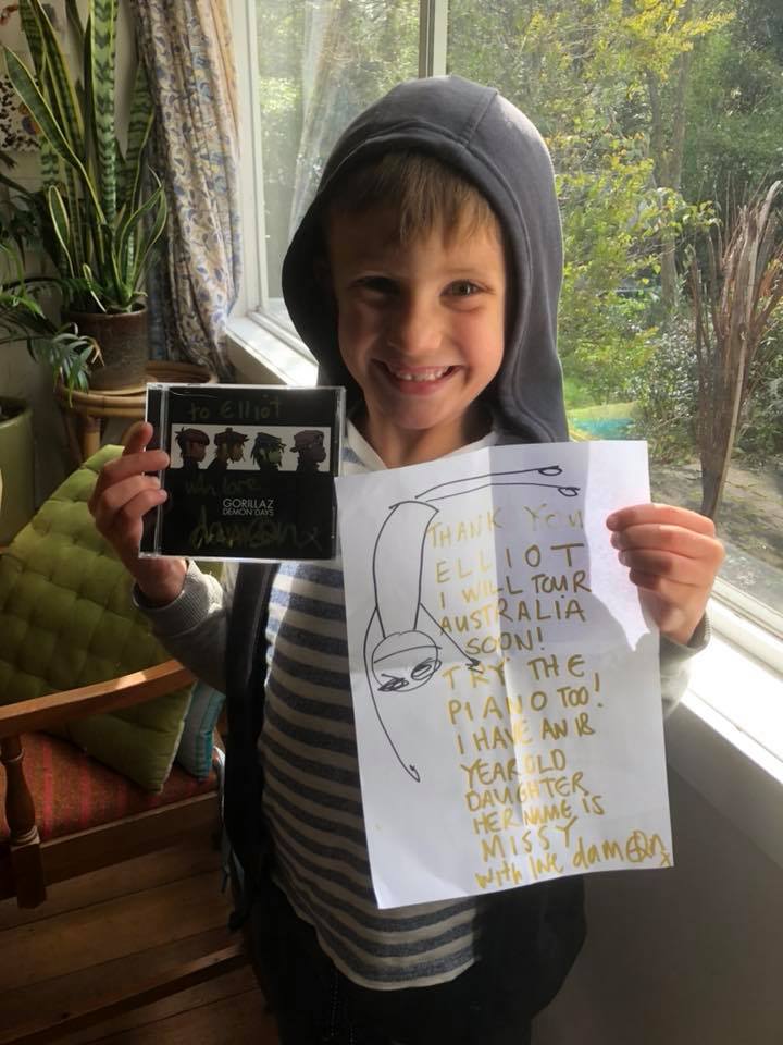 Mira la tierna contestación de Damon Albarn a la carta de este niño ❤