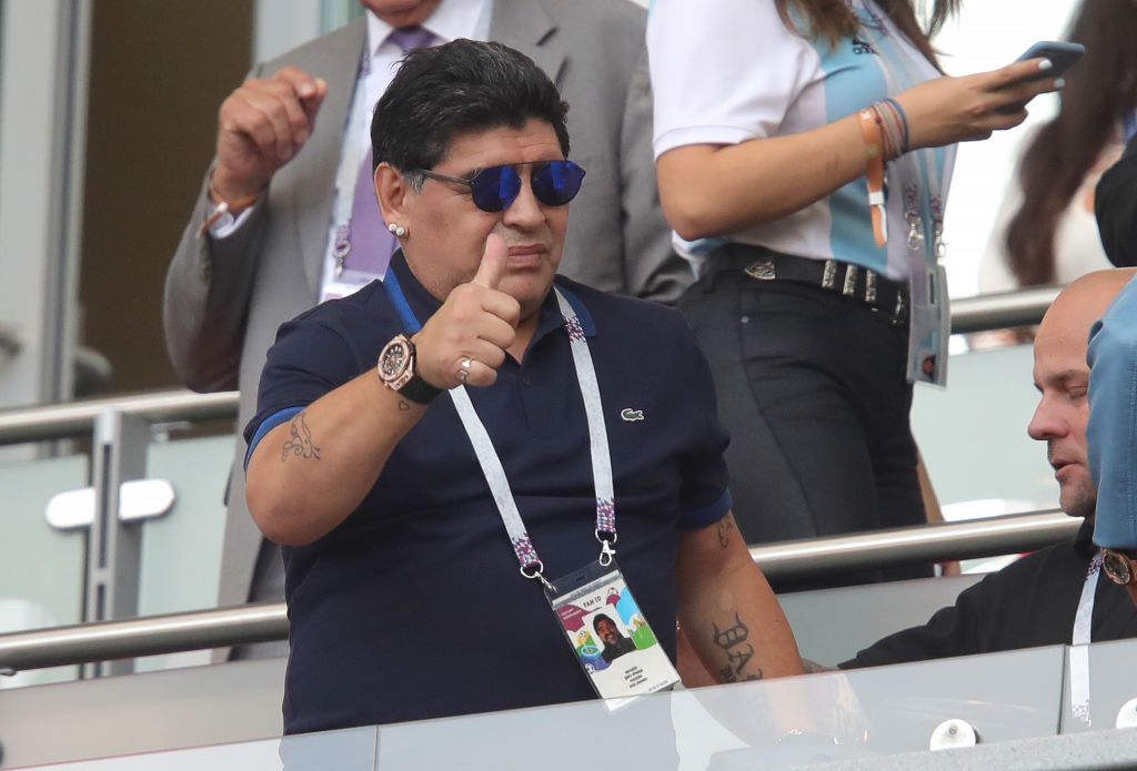 Maradona: "Mbappé podría estar en la Sub-20 y la está rompiendo en el Mundial"