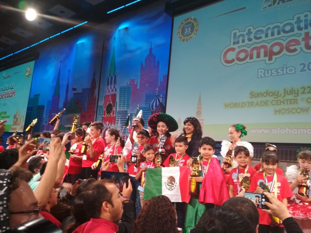 ¡Wow! 9 niños mexicanos se lucieron en torneo de matemáticas en Rusia