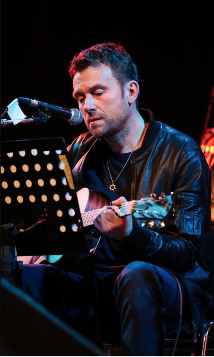 Mira la tierna contestación de Damon Albarn a la carta de este niño ❤