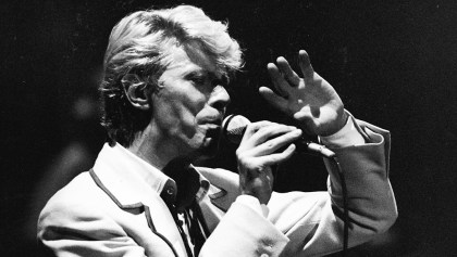 Escucha ‘Zeroes’, una de las canciones de ‘Loving the Alien’ de David Bowie