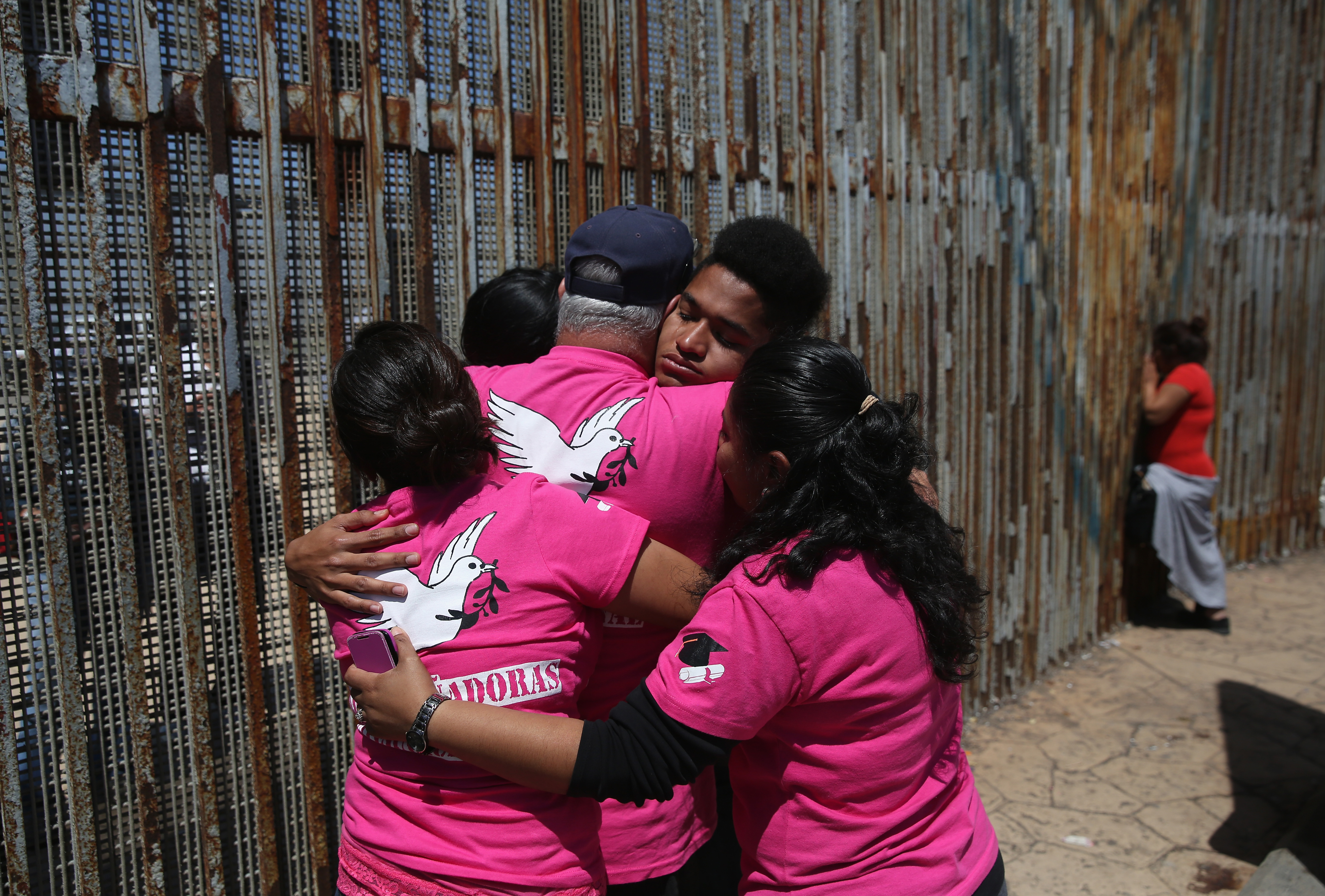 Mujer mexicana de 62 años muere mientras es deportada
