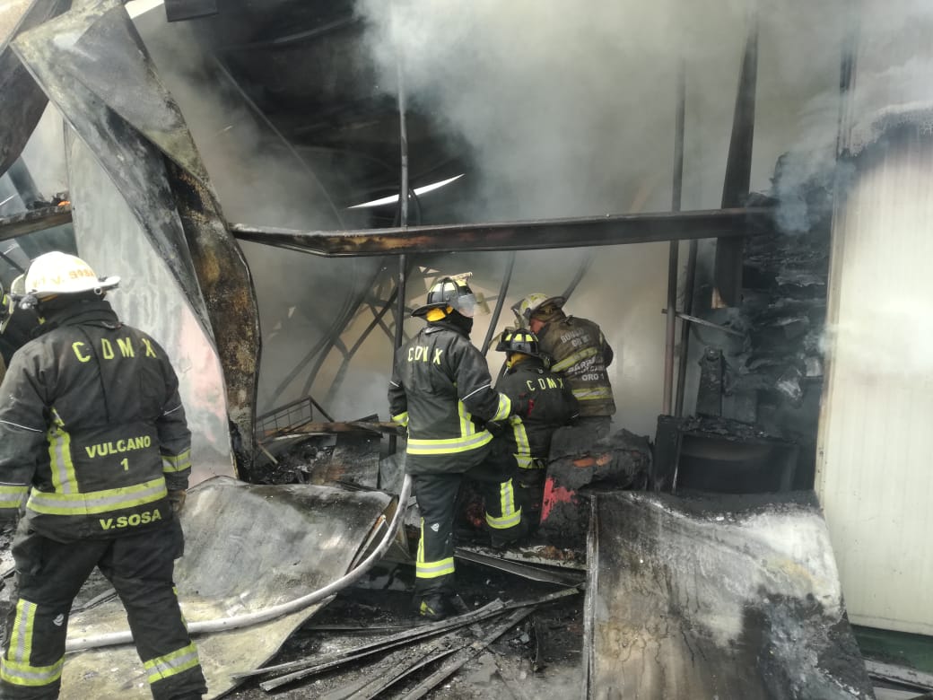 ncendio-galerias-coapa-2