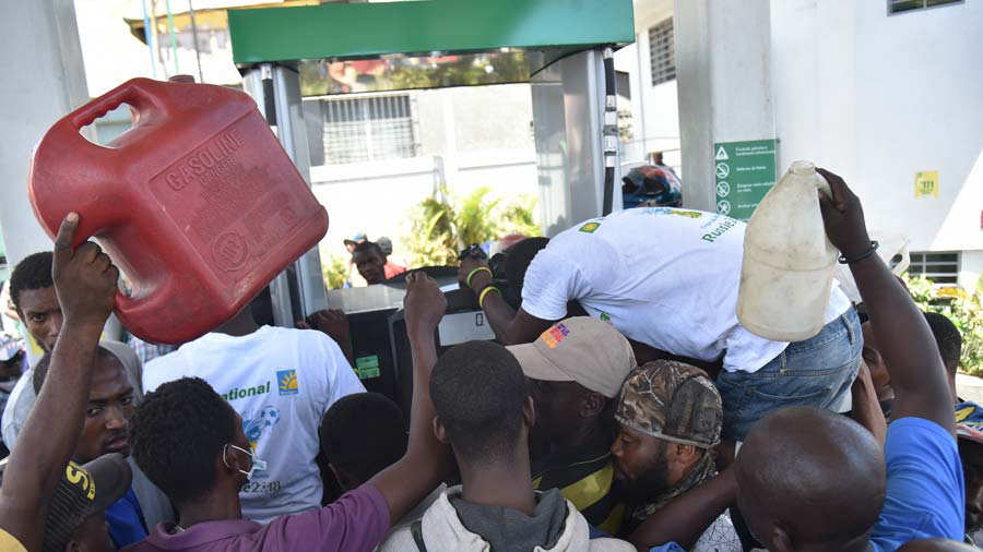 Protestas en Haití por aumento en gasolinas