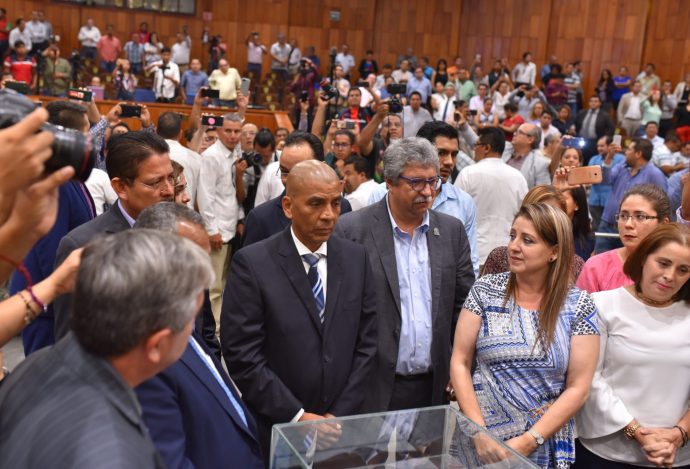 Torres Zamudio toma protesta al cargo de fiscal anticorrupcion de Veracruz