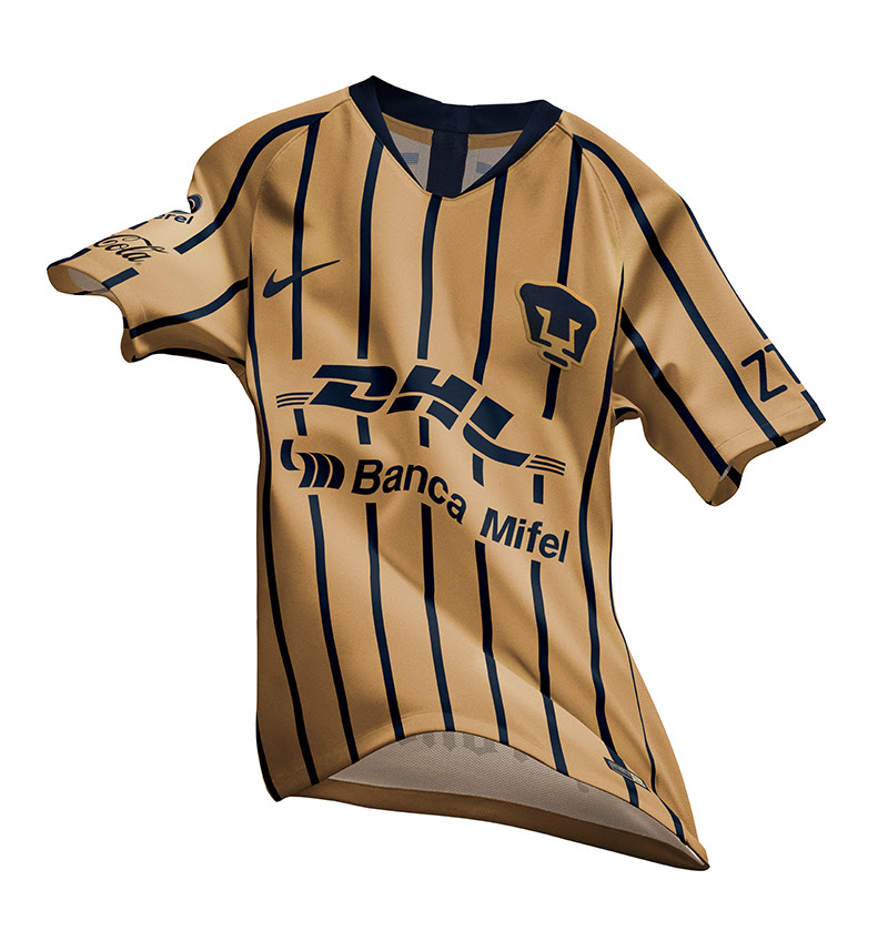 ¡Azul y oro! Pumas presenta sus nuevos uniformes para el Apertura 2018