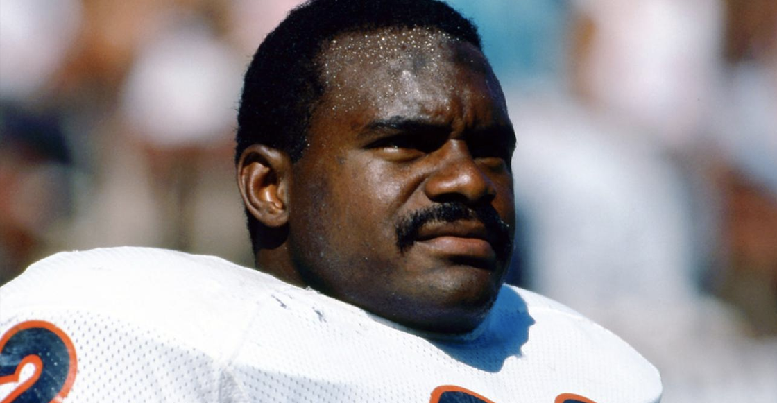 La historia del doctor que luchó contra los golpes degenerativos de la NFL