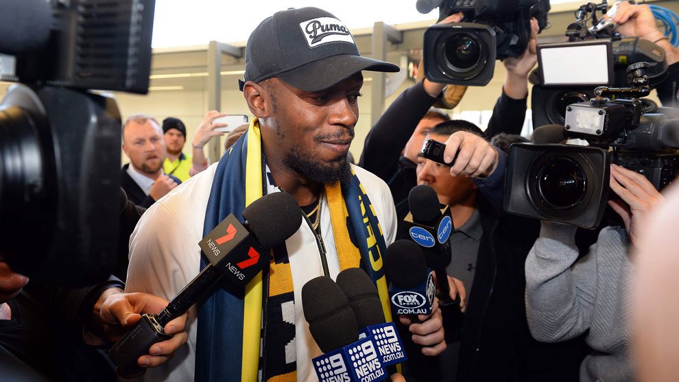 Usain Bolt reportó en Australia para probarse con Central Coast Mariners