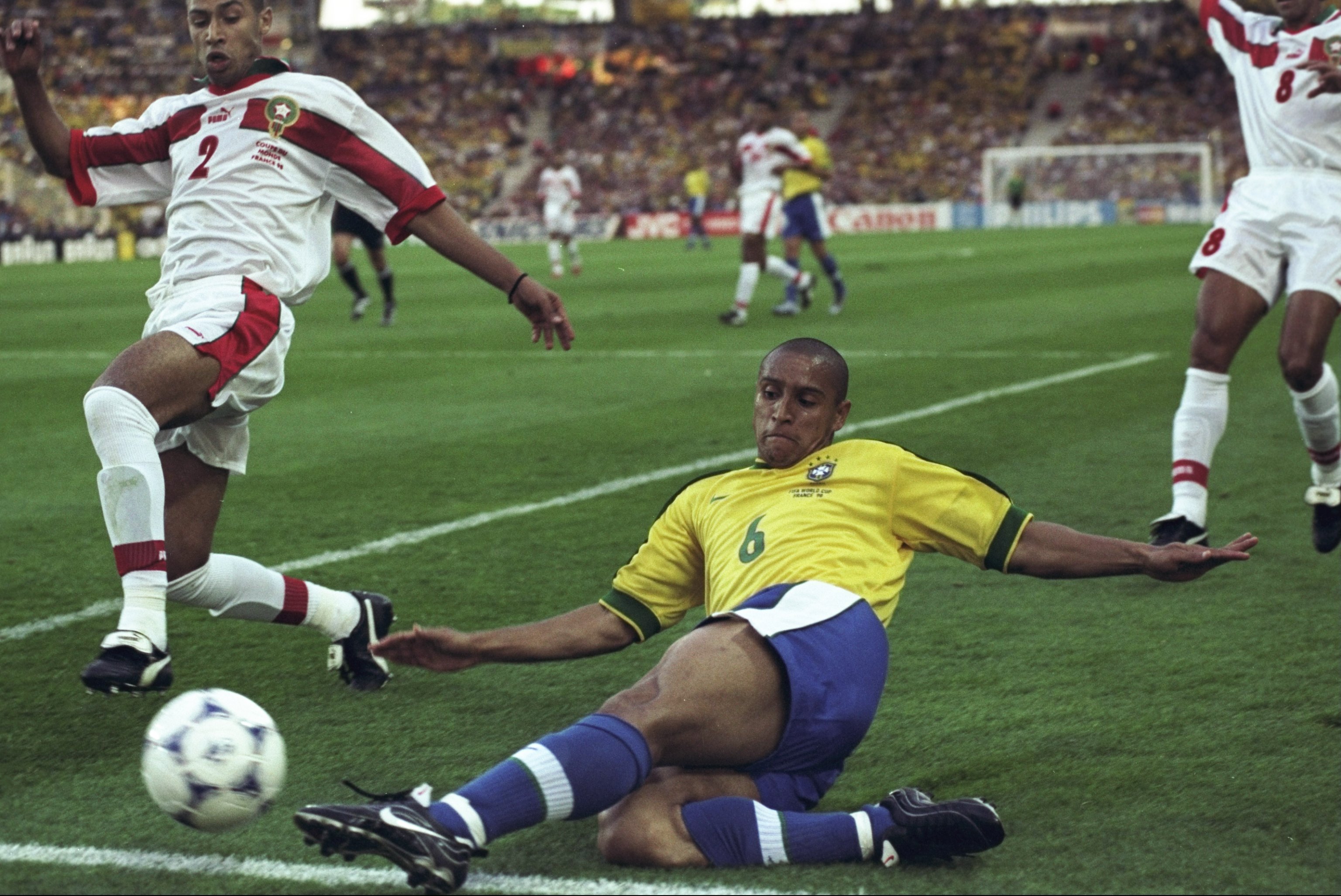 Los 5 futbolistas zurdos más destacados de la historia del futbol