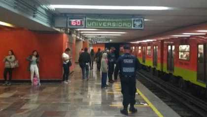 Cae pareja de invidentes a las vías del metro Hidalgo en la línea 3