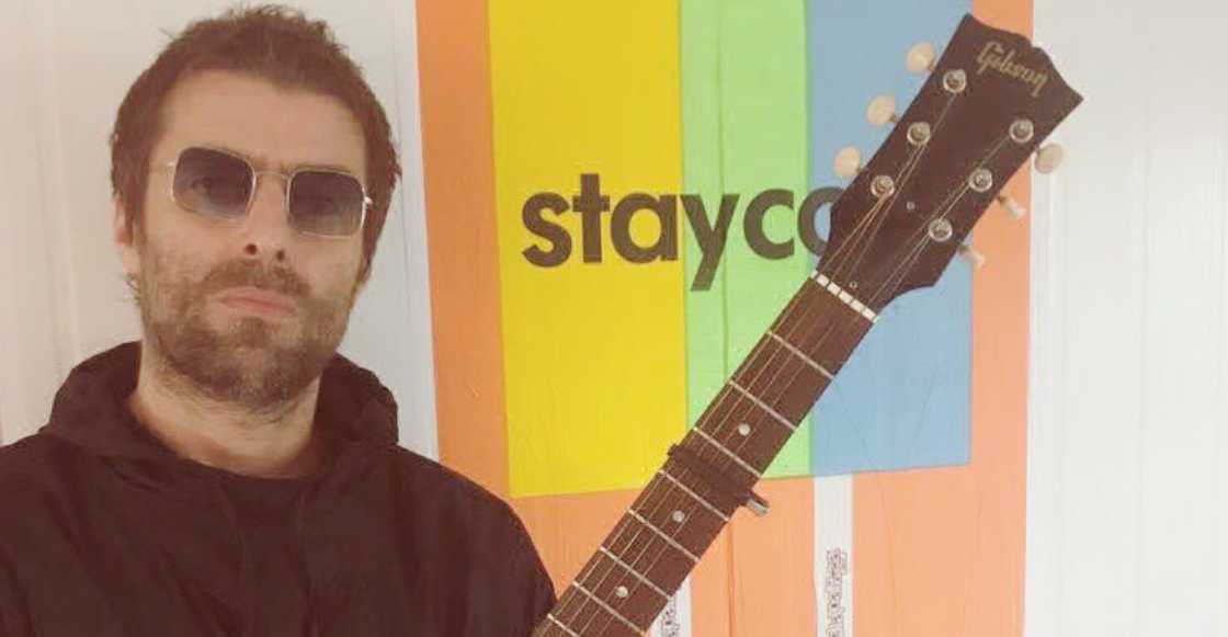 Video: Captan a Liam Gallagher siendo agresivo con su novia en Londres