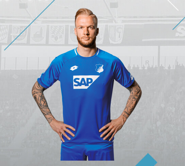 Checa los uniformes de los 32 equipos clasificados a la Champions League