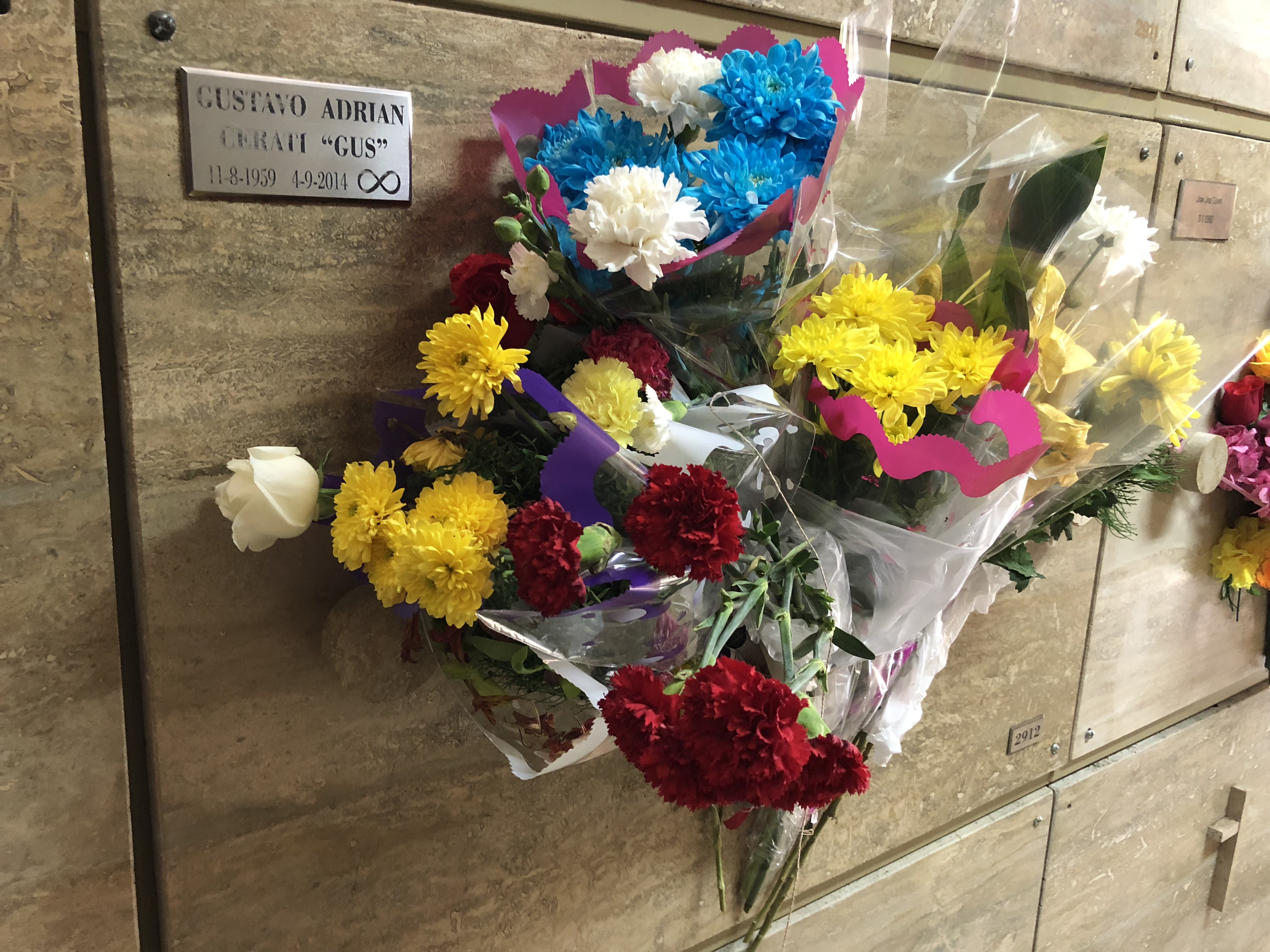 Cerati infinito Así es la tumba de Gustavo en Argentina