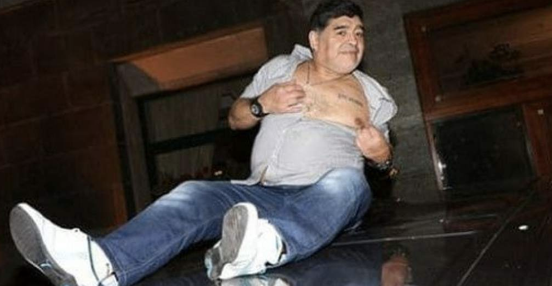 ¿Corto Circuito? El extravagante Maradona en la 'maravillosa' Liga de Ascenso