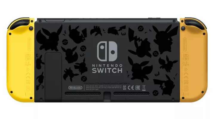 Nintendo Switch primera edición especial Pokémon Pikachu Eeevee