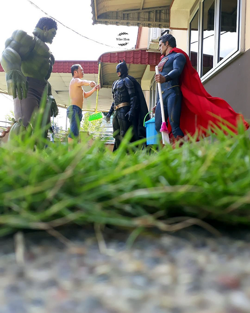 Fotos con figuras de Superhéroes - Reunión