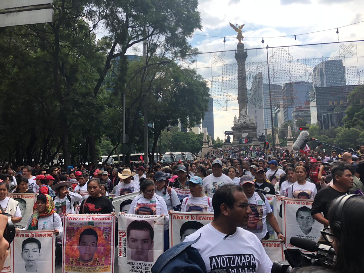 marcha-ayotzinapa-04