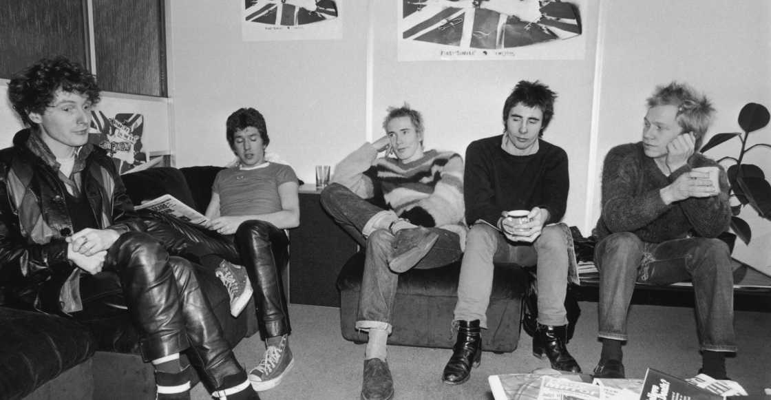 Mira el concierto de los Sex Pistols que fue interrumpido por policías británicos