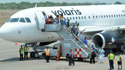 Avión de Volaris tiene accidente por turbulencia; pasajeros resultan heridos