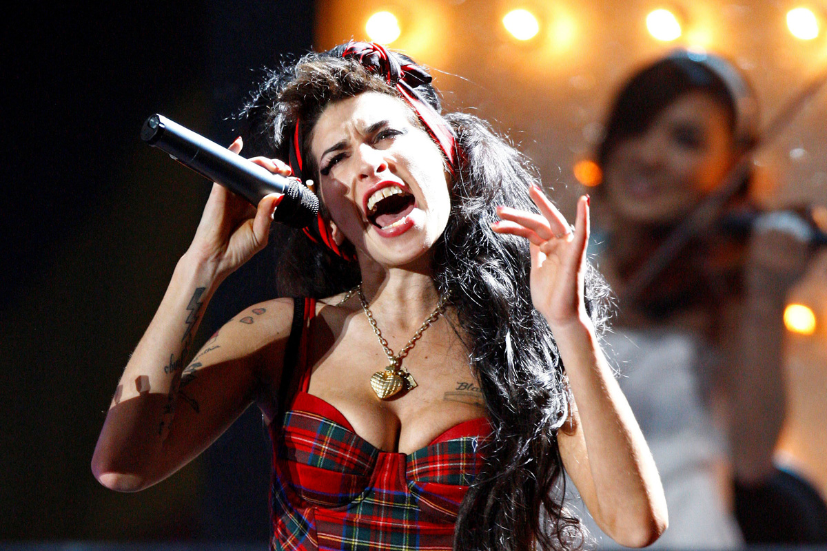 Habrá gira del holograma de Amy Winehouse