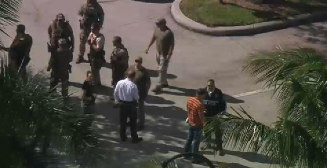 Arrestan a sospechoso por envío de paquetes explosivos en Florida