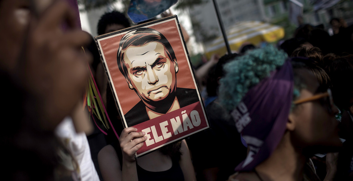 Jair Bolsonaro dice que combatirá a la "basura marxista" de la Educación en Brasil