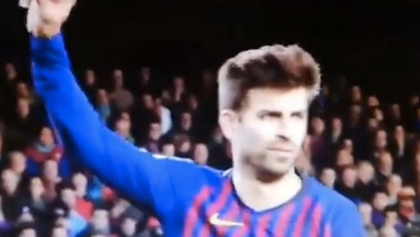El momento en que Piqué pidió al Camp Nou que no insultara a Sergio Ramos