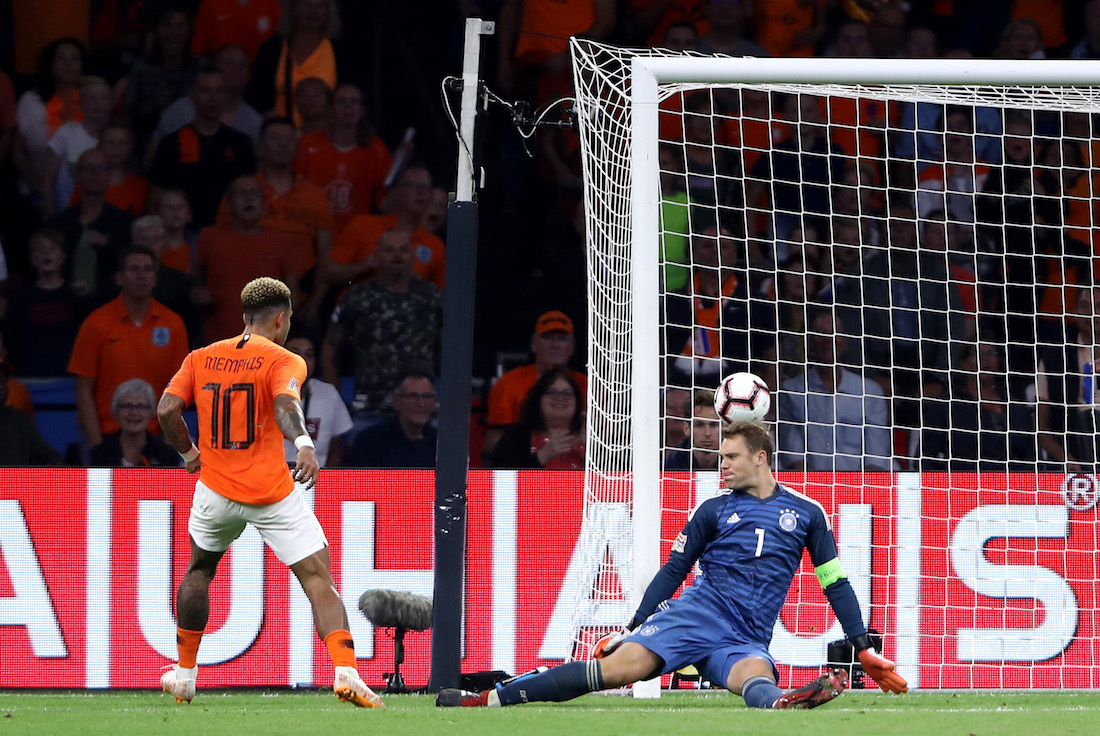 Holanda vence a Alemania