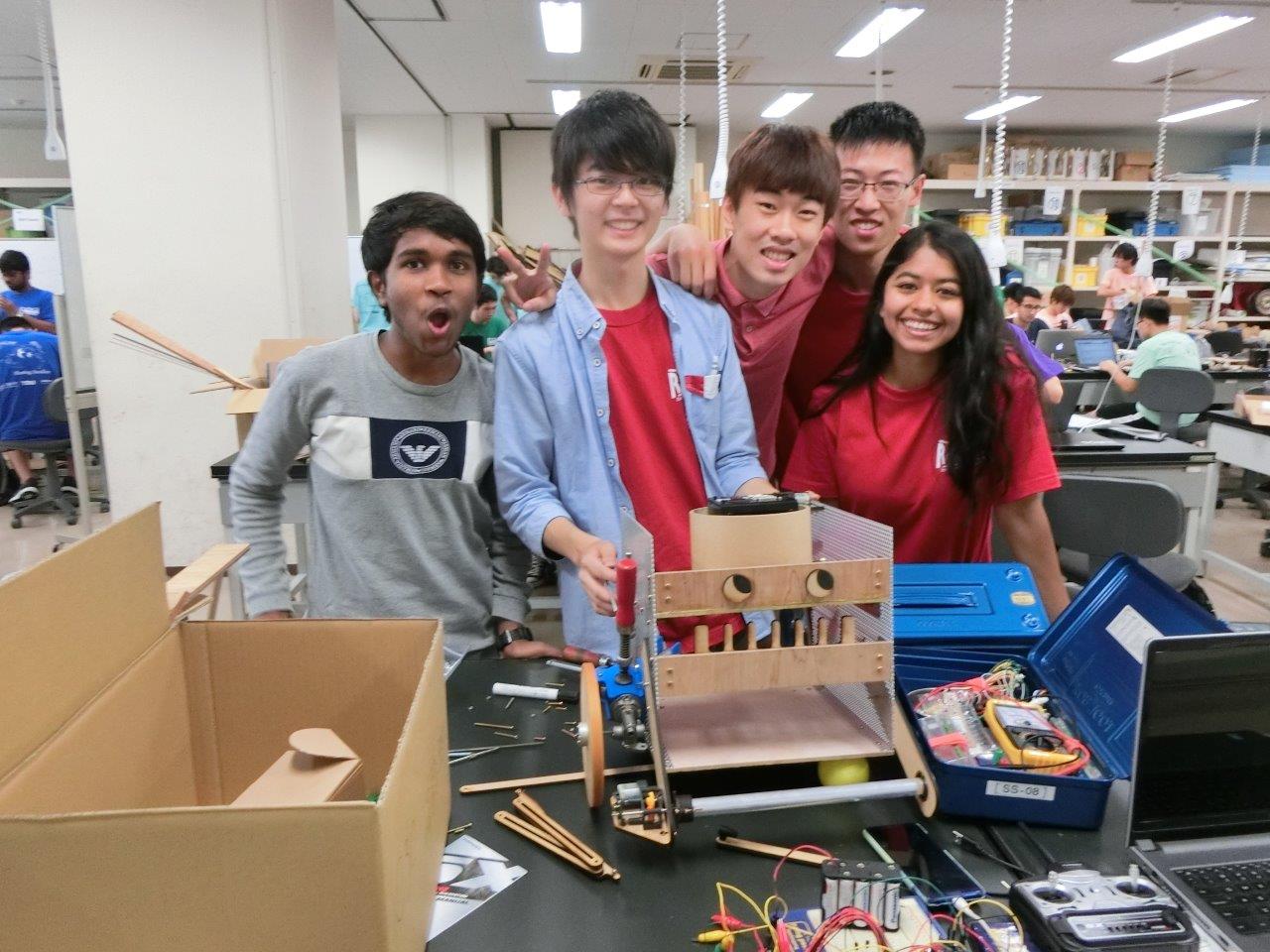¡Woooow! Estudiantes del IPN ganan concurso de robótica en Japón 