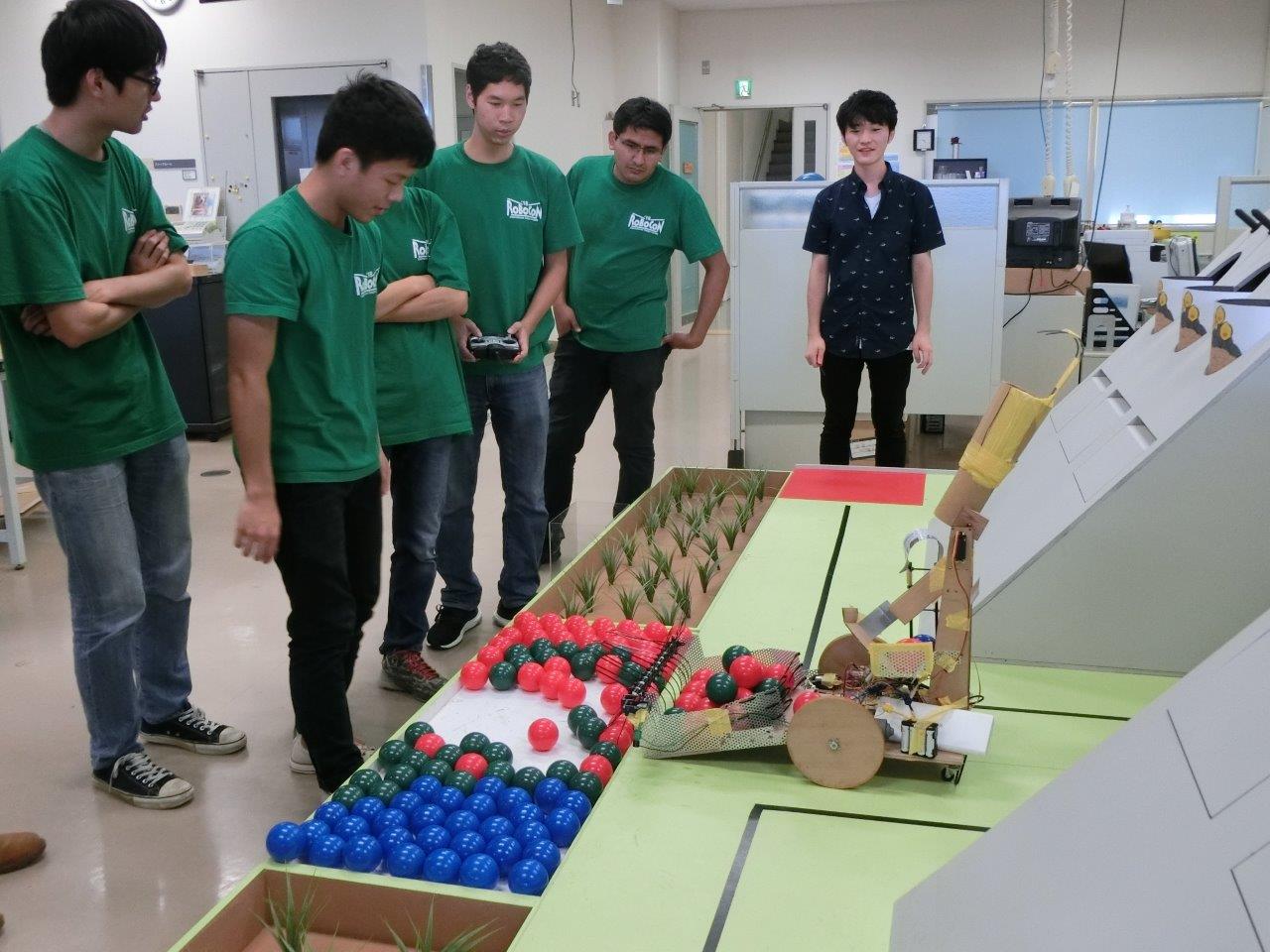 ¡Woooow! Estudiantes del IPN ganan concurso de robótica en Japón 