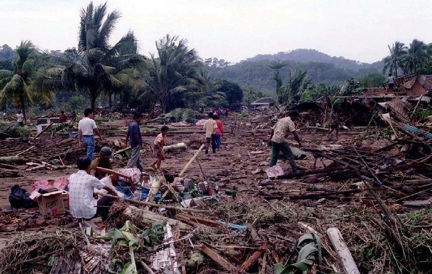 ¿Cómo podemos ayudar a los niños de Indonesia tras el tsunami? La UNICEF te dice cómo...