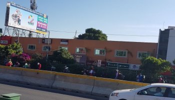 Caravana Migrante se divide: un grupo parte hacia Querétaro; los demás permanecen en el albergue