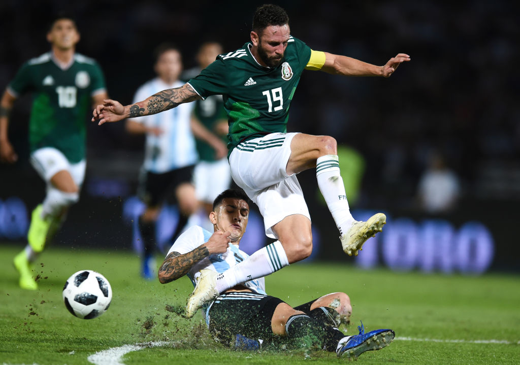 Ochoa, Layún y Raúl Jiménez son baja de la Selección Mexicana; Hiram Mier convocado