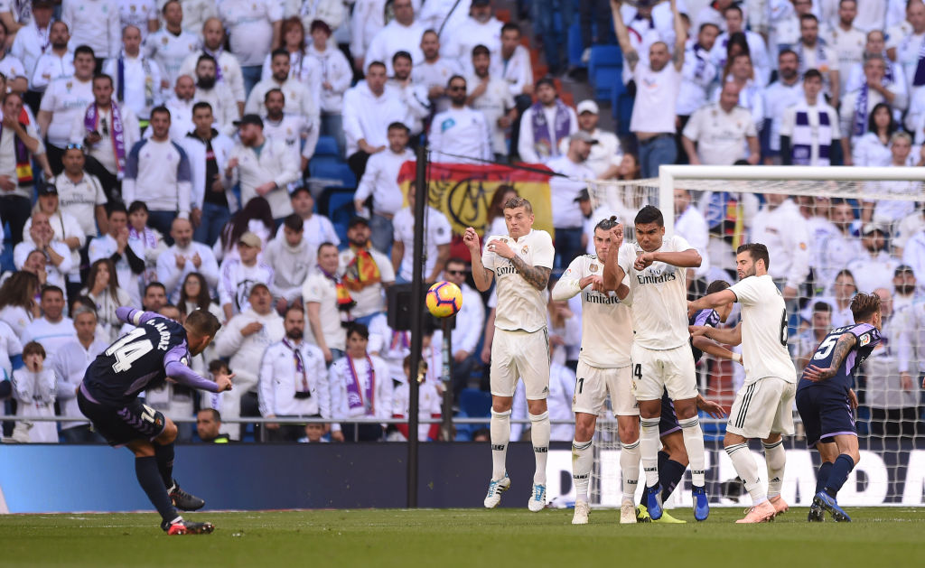 ¡Frenan la crisis! Real Madrid derrotó al Valladolid en el debut de Solari
