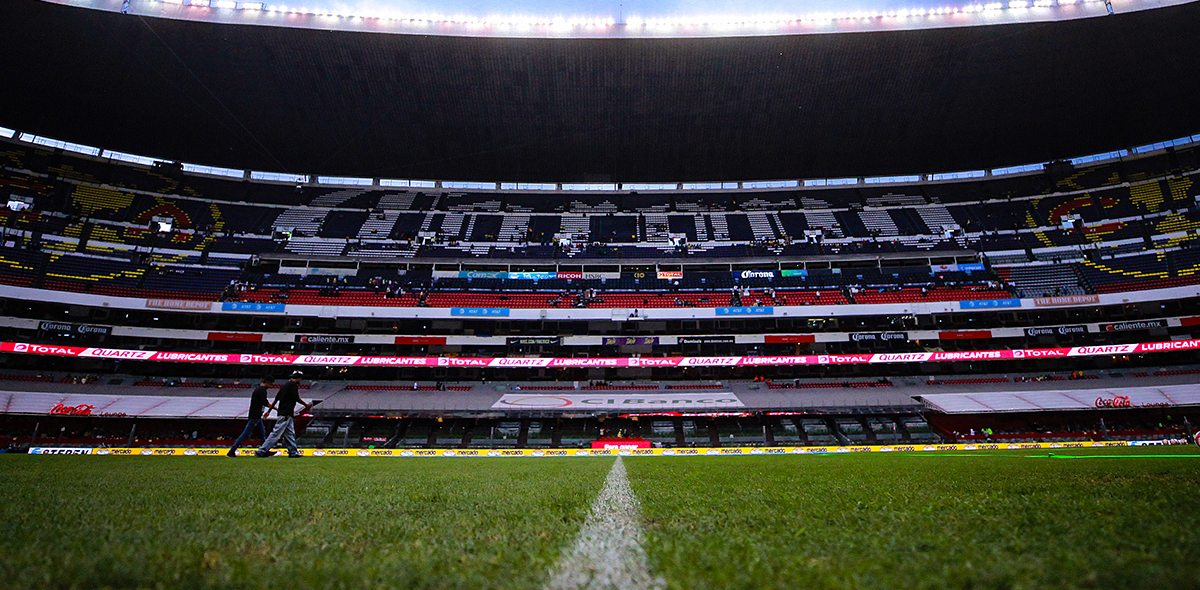 ¿Por qué la cancha del Estadio Azteca está en tan malas condiciones?