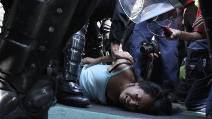 Tortura sexual contra mujeres es cometida por fuerzas militares y civiles: Centro Prodh