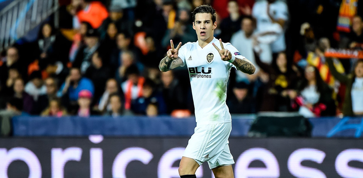 Roma se acerca a Octavos; Valencia revive ante el Young Boys