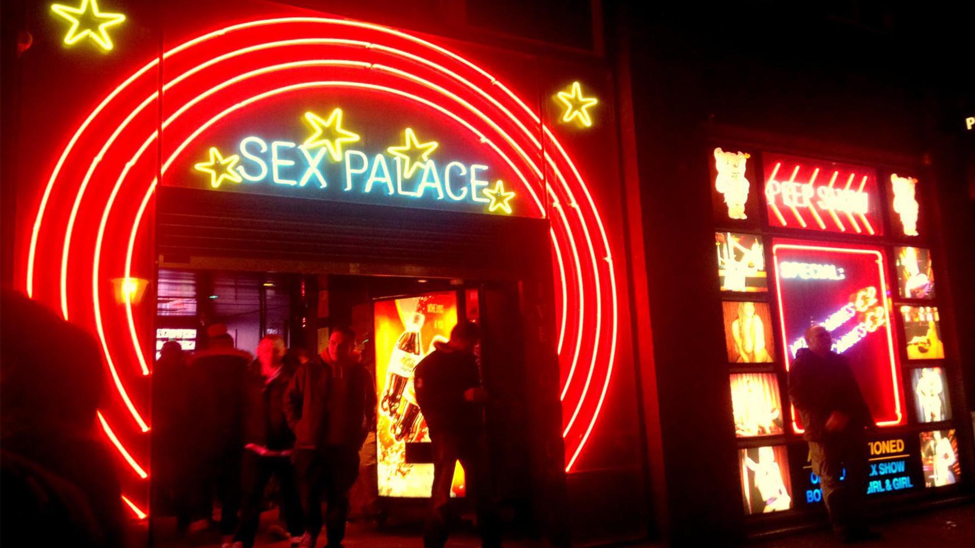 Trabajadoras sexuales dejarán los escaparates de Ámsterdam
