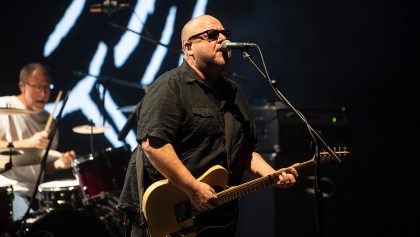 Qué bandota es Pixies en vivo… pero qué mezquinos se vieron con tan corto concierto