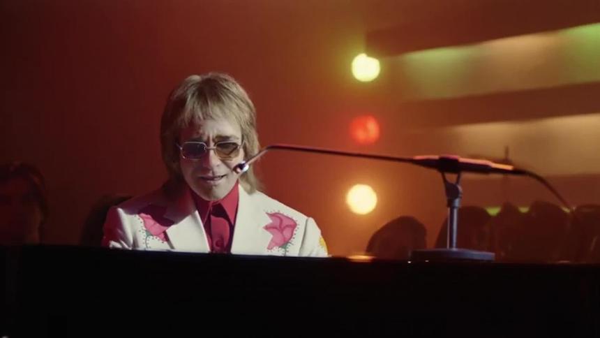 El comercial navideño de Elton John que te hará llorar