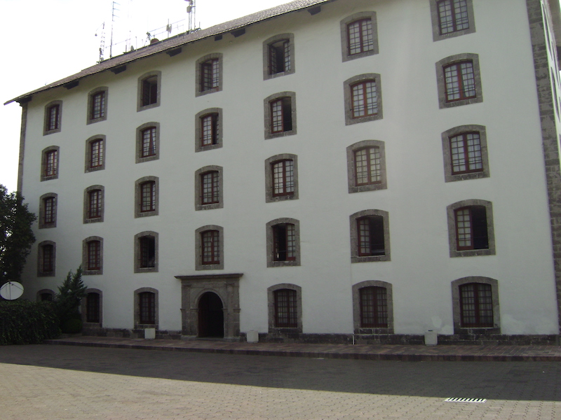 foto-los-pinos-molino-del-rey