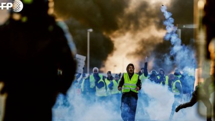 ¡Allá no se dejan! Siguen las protestas en París por el gasolinazo en Francia