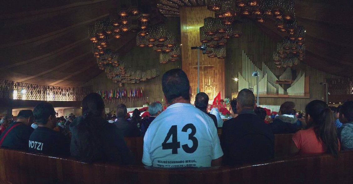 'No perdemos la esperanza', padres de los 43 peregrinan a la Basílica de Guadalupe