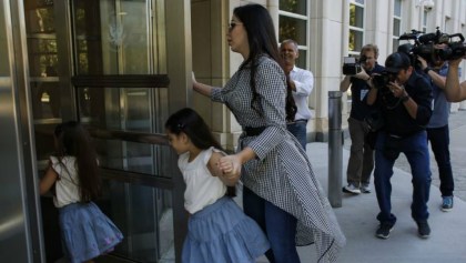 ¿Estrategia legal? Las hijas del Chapo acudieron a la corte en Nueva York