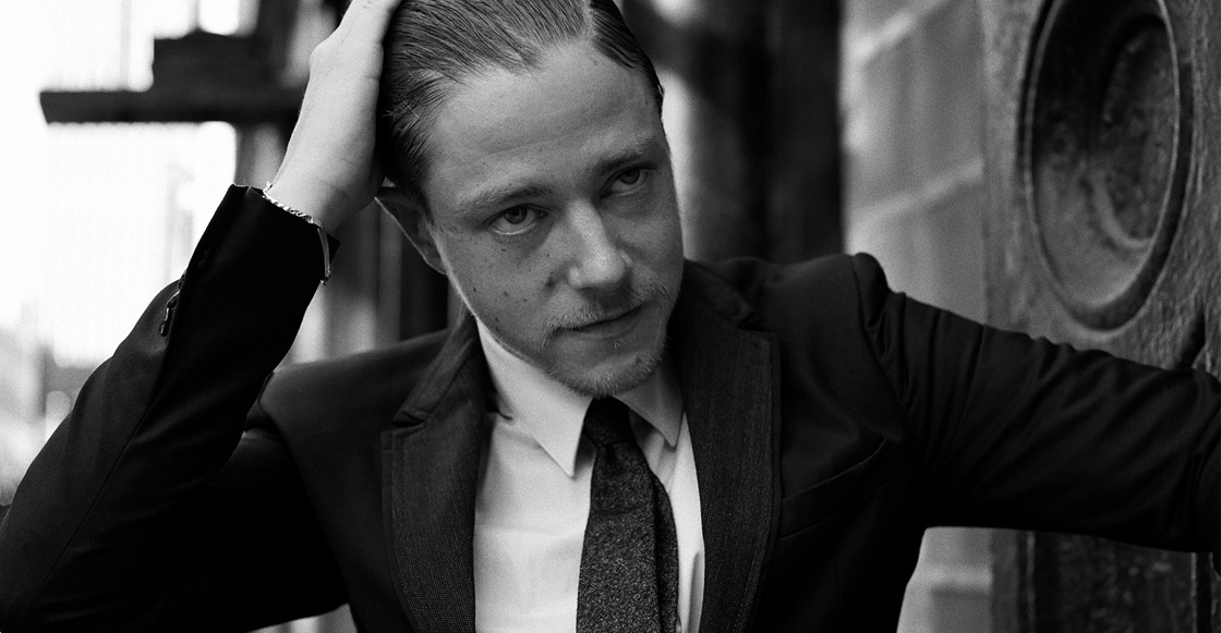 Mientras tú te freseas, Paul Banks presume que le gusta el reggaetón