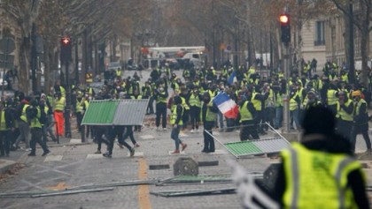Protestas en Francia por aumento en combustibles