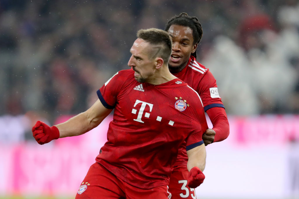 Bayern Múnich multará a Ribery por haber insultado a detractores por sus redes sociales