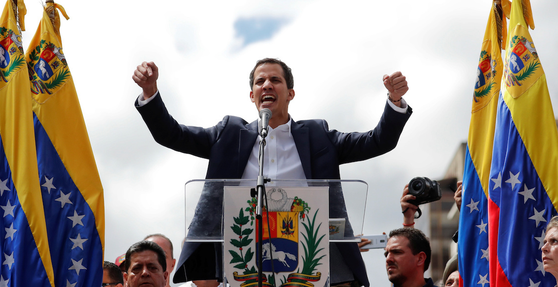 Juan Guaidó se proclama presidente interino de Venezuela ante el régimen de Maduro
