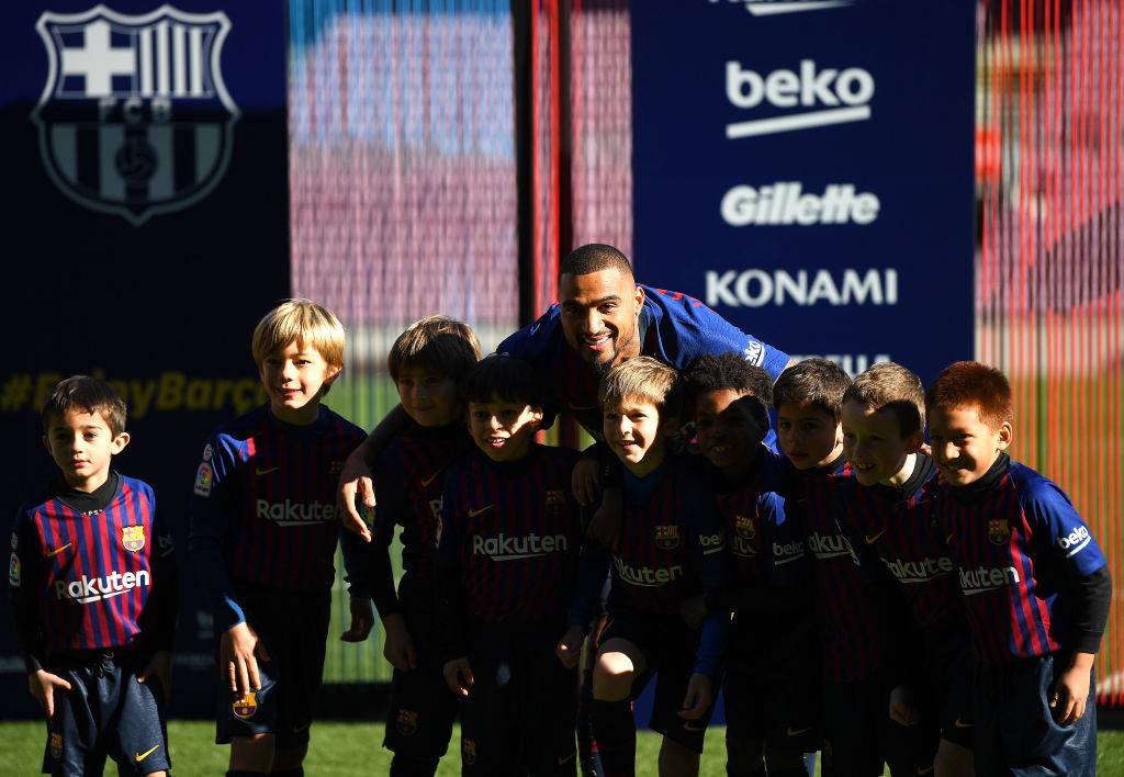 15 imágenes de la presentación de Kevin-Prince Boateng con el Barcelona